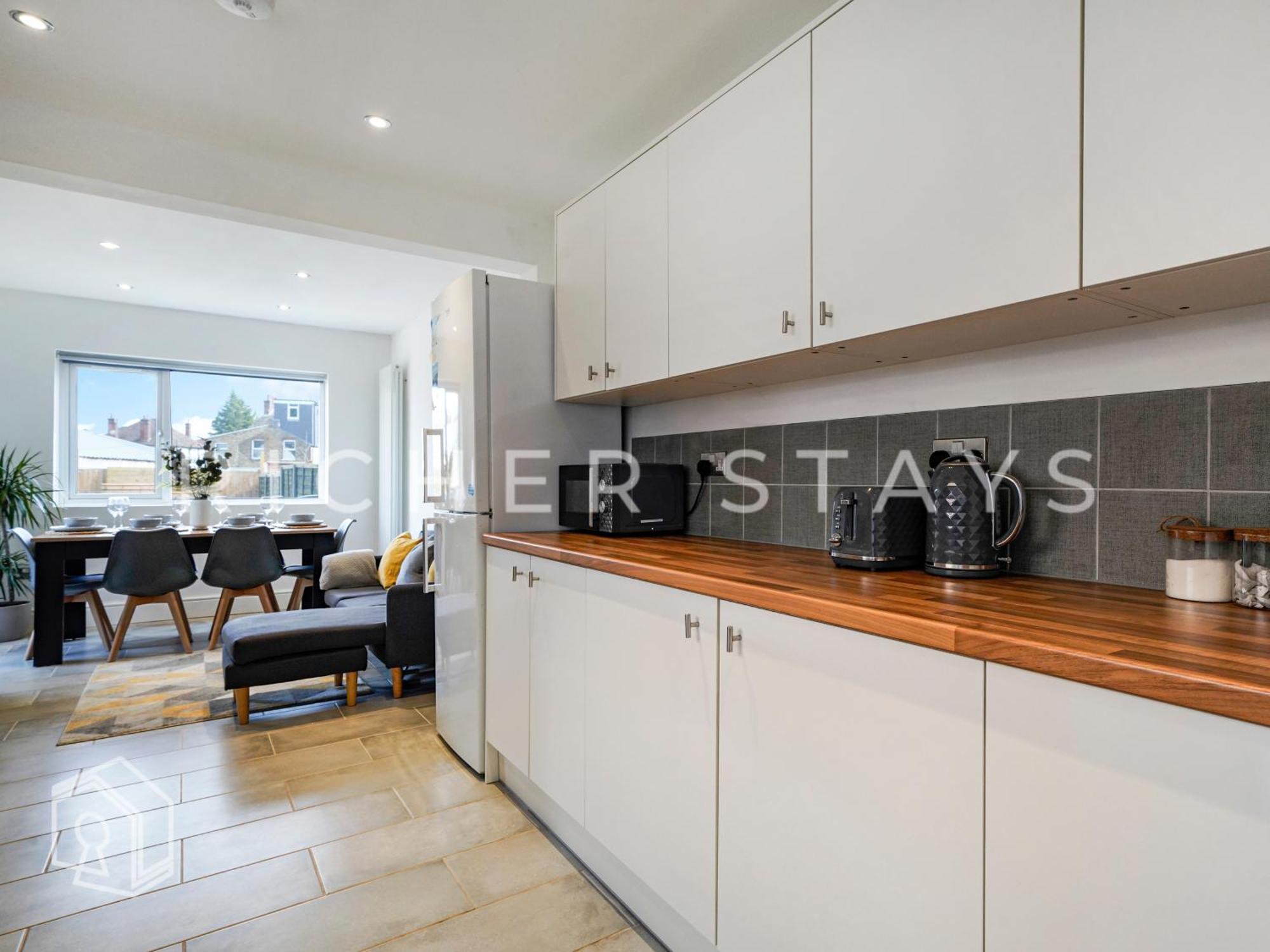 Watford Large 5Br Home - Contractors & Families Zewnętrze zdjęcie