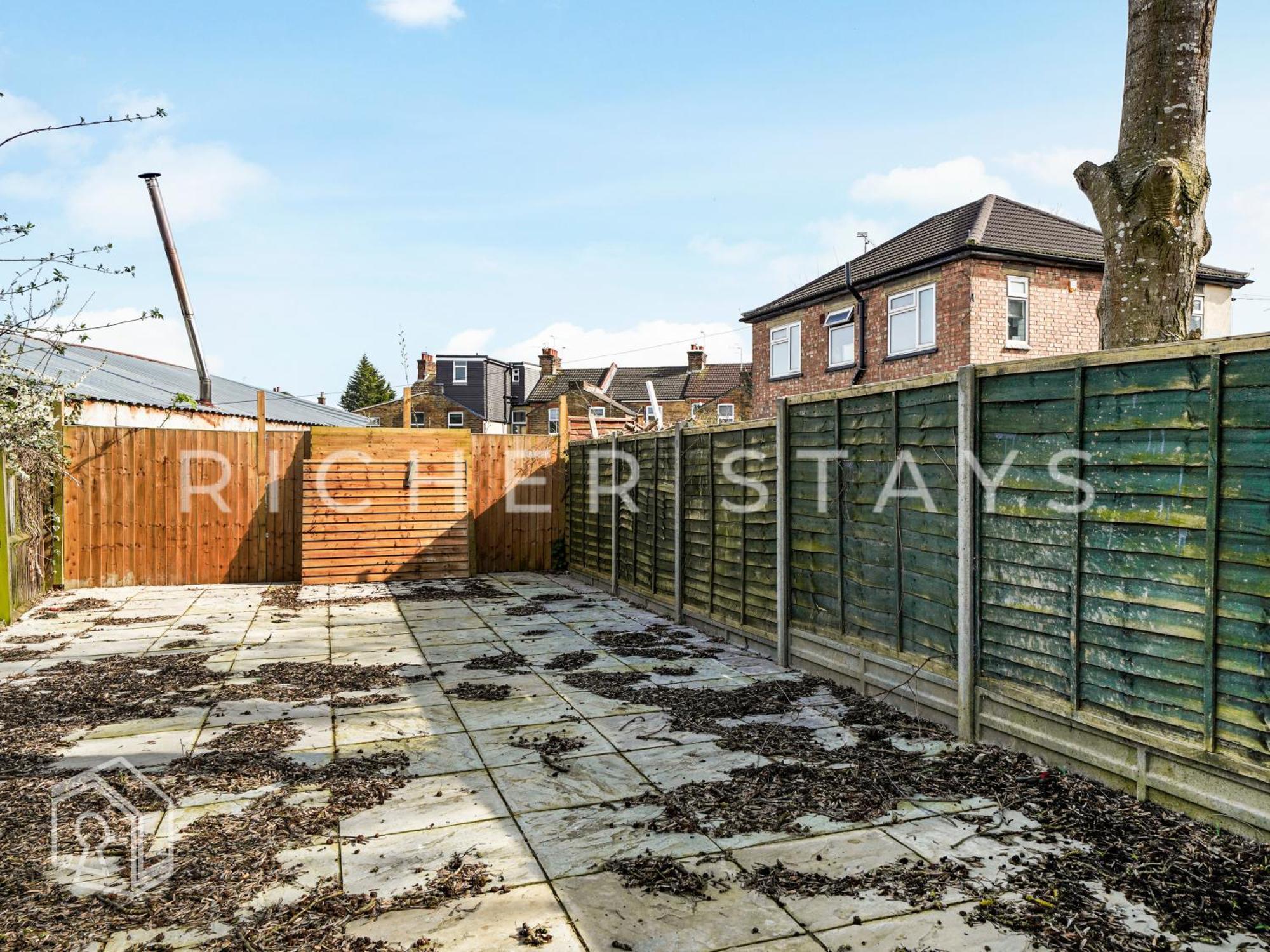 Watford Large 5Br Home - Contractors & Families Zewnętrze zdjęcie